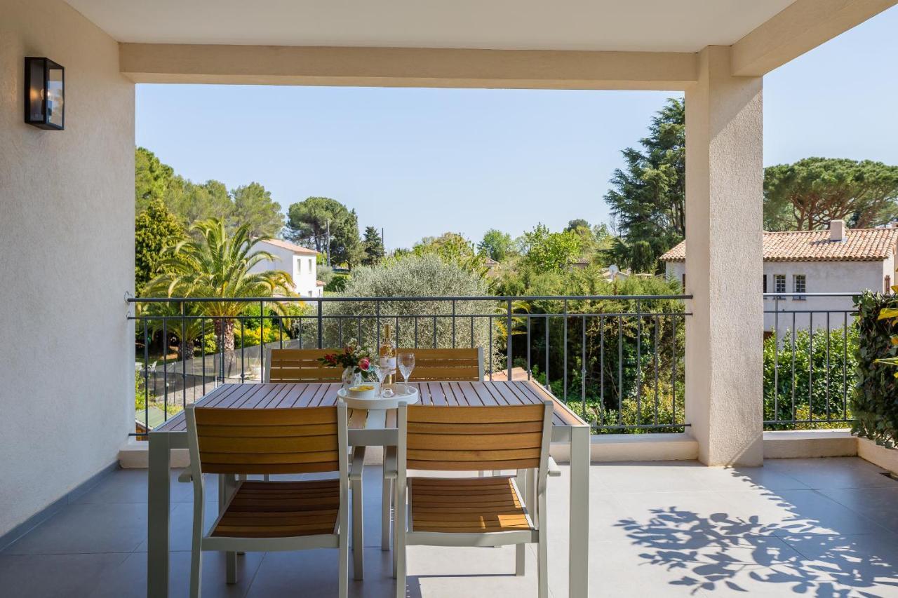 Luxurious And Spacious Apartment In The Heart Of The Cote D'Azur Рокфор-ле-Пен Екстер'єр фото